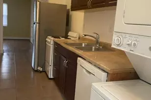 1918 I St NE, Washington, DC 20002 - Photo 26