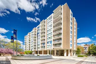 1425 4th St SW, Washington, DC 20024 - Photo 2