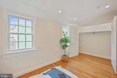 903 11th Street SE, Washington, DC 20003 - Photo 28