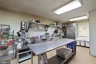 705 8th St SE, Washington, DC 20003 - Photo 16