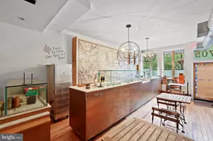 705 8th St SE, Washington, DC 20003 - Photo 4