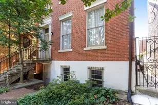 715 G St SE, Washington, DC 20003 - Photo 4