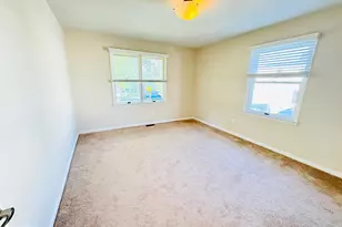 4911 Sargent Rd NE, Washington, DC 20017 - Photo 10