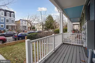 329 16th St SE, Washington, DC 20003 - Photo 4