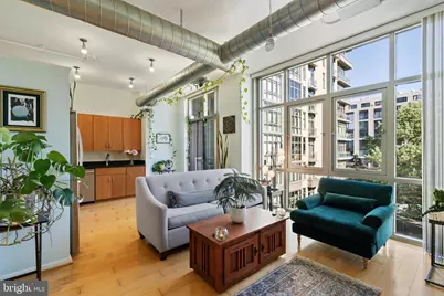 811 4th Street NW #502, Washington, DC 20001 - Photo 2