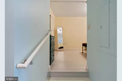 811 4th Street NW #502, Washington, DC 20001 - Photo 20