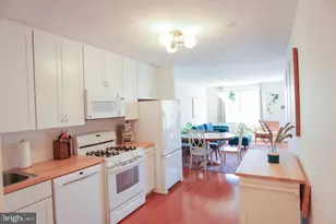 5406 Connecticut Ave NW, Washington, DC 20015 - Photo 10