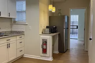 4 Hanover Pl NW, Washington, DC 20001 - Photo 4