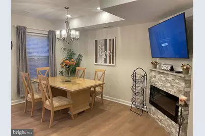 4 Hanover Place NW, Washington, DC 20001 - Photo 2