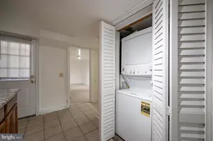 1423 Girard St NW, Washington, DC 20009 - Photo 38