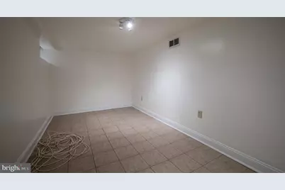1423 Girard Street NW, Washington, DC 20009 - Photo 40
