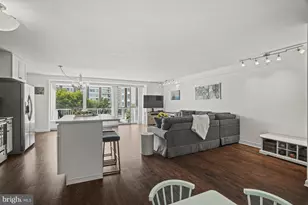 410 O St SW, Washington, DC 20024 - Photo 8