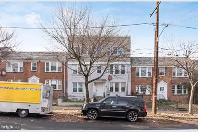 1613 17th Place SE #101, Washington, DC 20020 - Photo 1