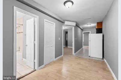 1613 17th Place SE #101, Washington, DC 20020 - Photo 6