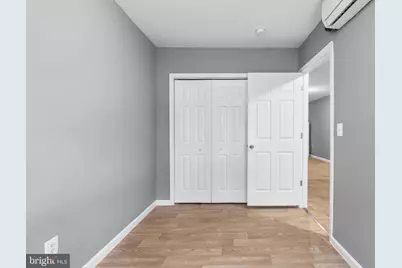 1613 17th Place SE #101, Washington, DC 20020 - Photo 4