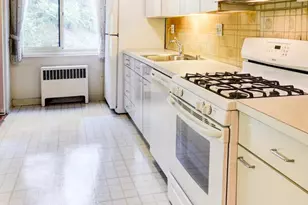 4201 Cathedral Ave NW, Washington, DC 20016 - Photo 12