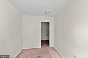 968 Mt Olivet Rd NE, Washington, DC 20002 - Photo 10