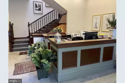 512 C Street NE, Washington, DC 20002 - Photo 2