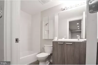 1072 Thomas Jefferson Street NW, Washington, DC 20007 - Photo 34