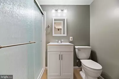 747 Newton Place NW, Washington, DC 20010 - Photo 16