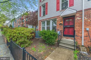 1121 Harvard St NW, Washington, DC 20009 - Photo 4