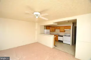 1121 Harvard St NW, Washington, DC 20009 - Photo 2