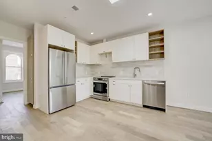 3118 Mt Pleasant St NW, Washington, DC 20010 - Photo 8