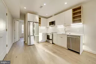 3118 Mt Pleasant St NW, Washington, DC 20010 - Photo 2