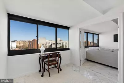 2500 Virginia Avenue NW #1005-S, Washington, DC 20037 - Photo 6