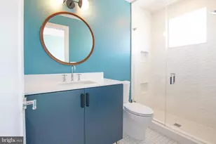 1012 Harvard St NW, Washington, DC 20001 - Photo 16