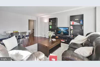 1101 3rd Street SW #104, Washington, DC 20024 - Photo 8