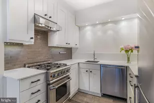 4000 Cathedral Ave NW, Washington, DC 20016 - Photo 12