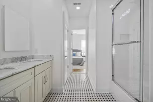 1935 Foxview Circle NW, Washington, DC 20007 - Photo 34