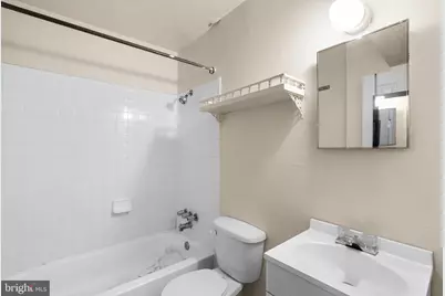 237 8th Street NE, Washington, DC 20002 - Photo 18