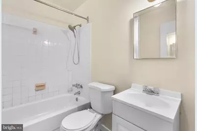 237 8th Street NE, Washington, DC 20002 - Photo 8