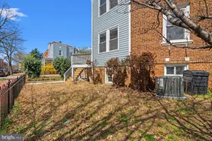 349 Kentucky Ave SE, Washington, DC 20003 - Photo 34