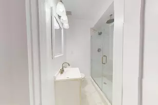 1315 Pennsylvania Ave. SE, Washington, DC 20003 - Photo 6