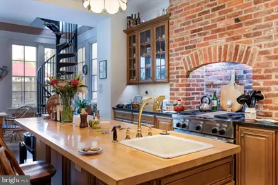 600 G Street SE, Washington, DC 20003 - Photo 18