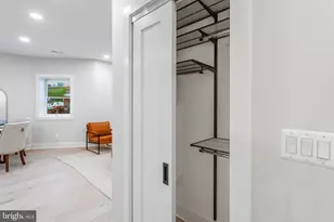 1724 Connecticut Ave NW, Washington, DC 20009 - Photo 8