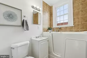 6202 5th St NW, Washington, DC 20011 - Photo 22