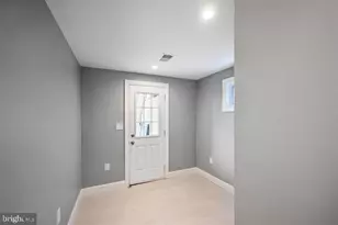 512 Peabody St NW, Washington, DC 20011 - Photo 28