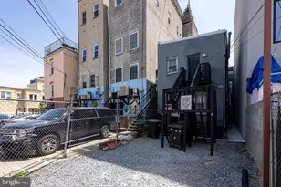 1332 North Capitol Street NW, Washington, DC 20002 - Photo 30