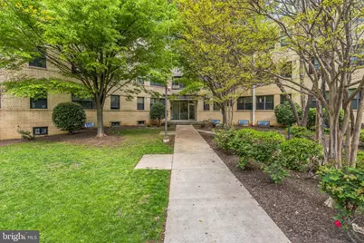 212 Oakwood Street SE #218, Washington, DC 20032 - Photo 28