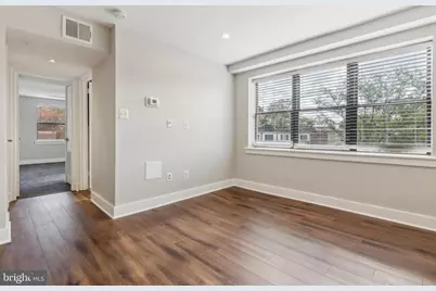 212 Oakwood Street SE #218, Washington, DC 20032 - Photo 4