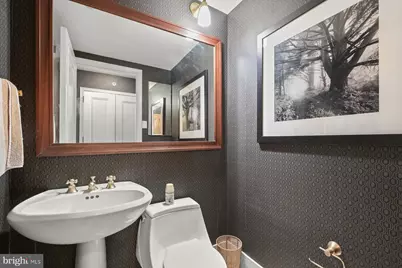 1155 23rd Street NW #6G, Washington, DC 20037 - Photo 10