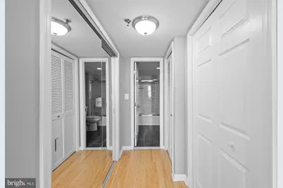 701 Pennsylvania Avenue NW #PH2, Washington, DC 20004 - Photo 12