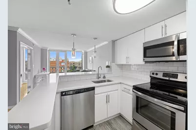 701 Pennsylvania Avenue NW #PH2, Washington, DC 20004 - Photo 4