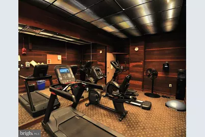 700 7th Street SW #116, Washington, DC 20024 - Photo 8