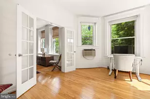 1855 Calvert St NW, Washington, DC 20009 - Photo 10