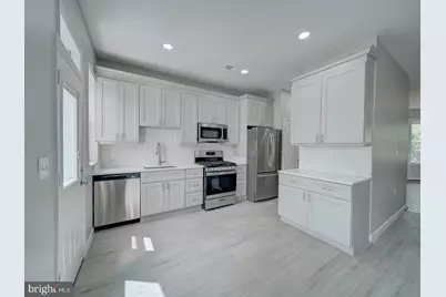 82 T Street NW, Washington, DC 20001 - Photo 18